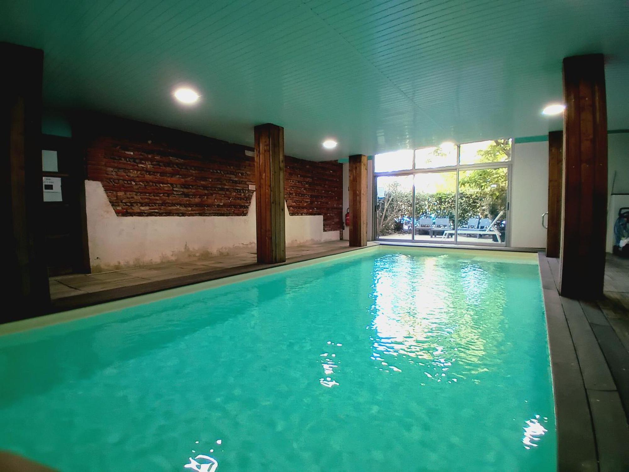 Logis Domaine De Peyrolade Bed & Breakfast Daux ภายนอก รูปภาพ