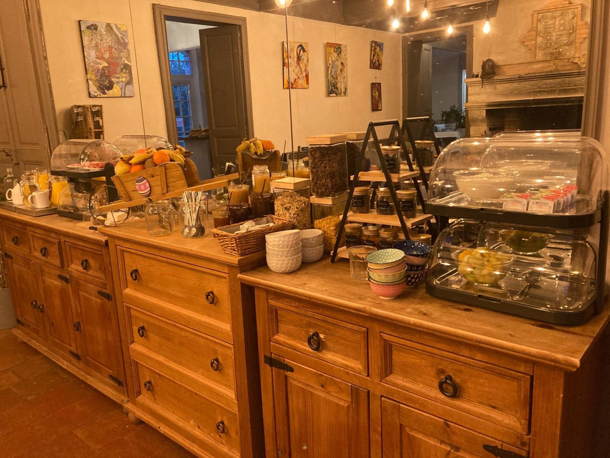 Logis Domaine De Peyrolade Bed & Breakfast Daux ภายนอก รูปภาพ